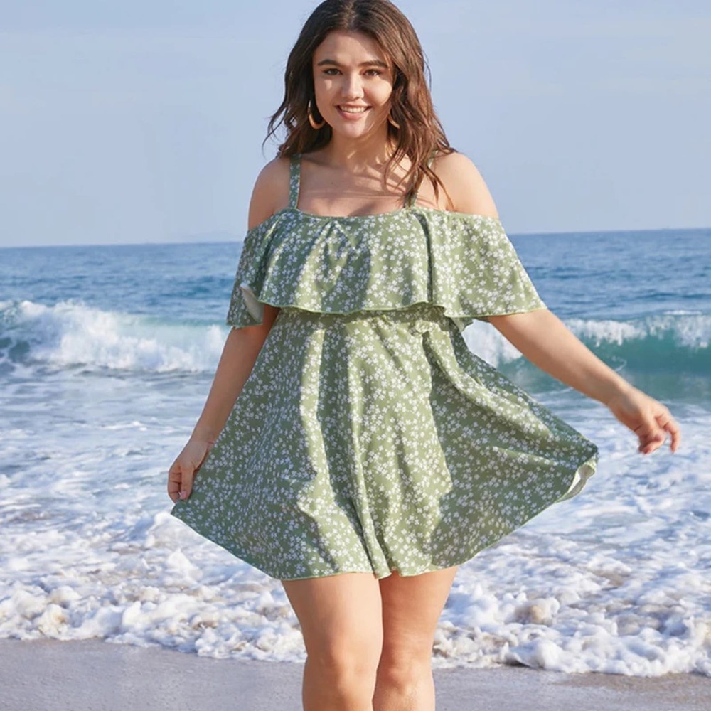 BLOOMCHIC Ditsy Floral Cold Shoulder Sculpt Waist Ruffles Swim Dress Size 22-24